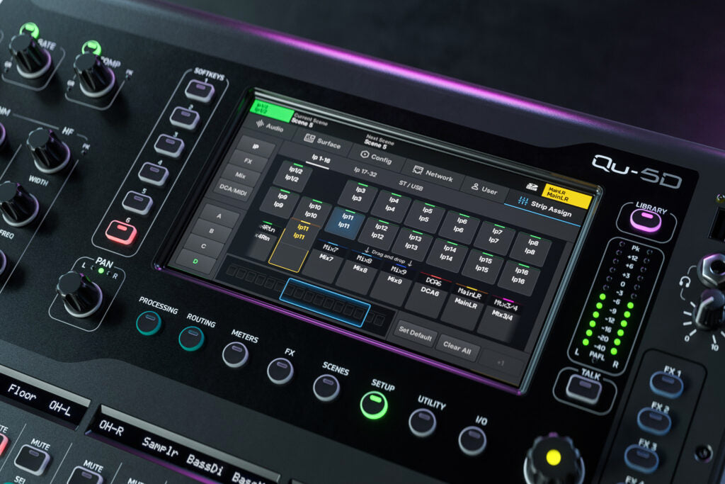Allen & Heath Qu-7 38-Channel Digital Mixer