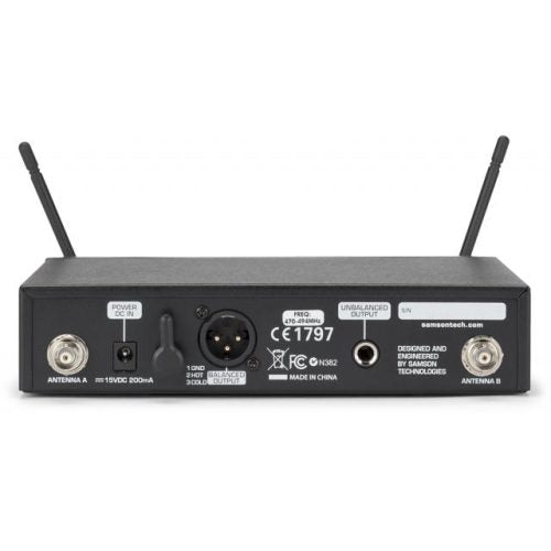 Samson Concert 99 Handheld Wireless System W/Q8 Mic