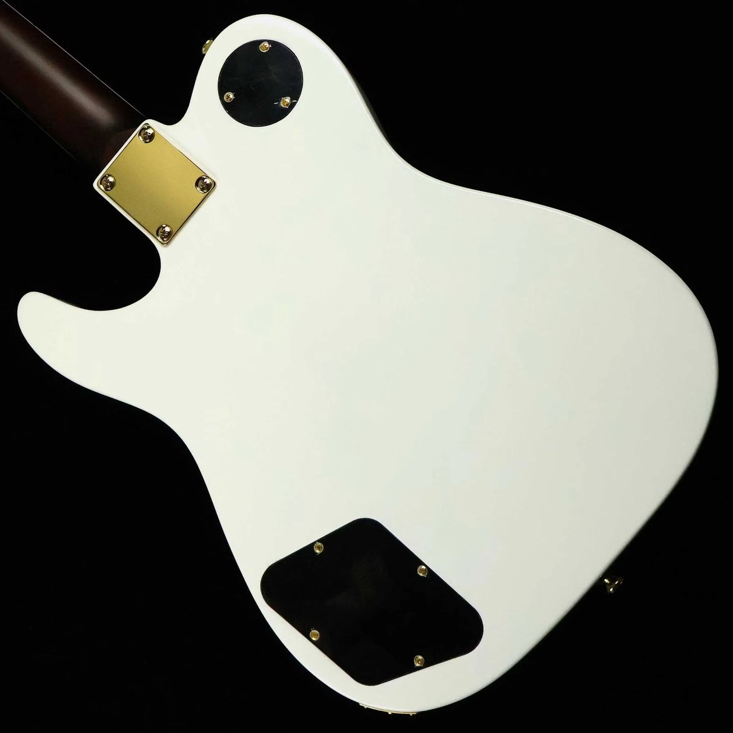 BACCHUS-BARON-CTM-WHT