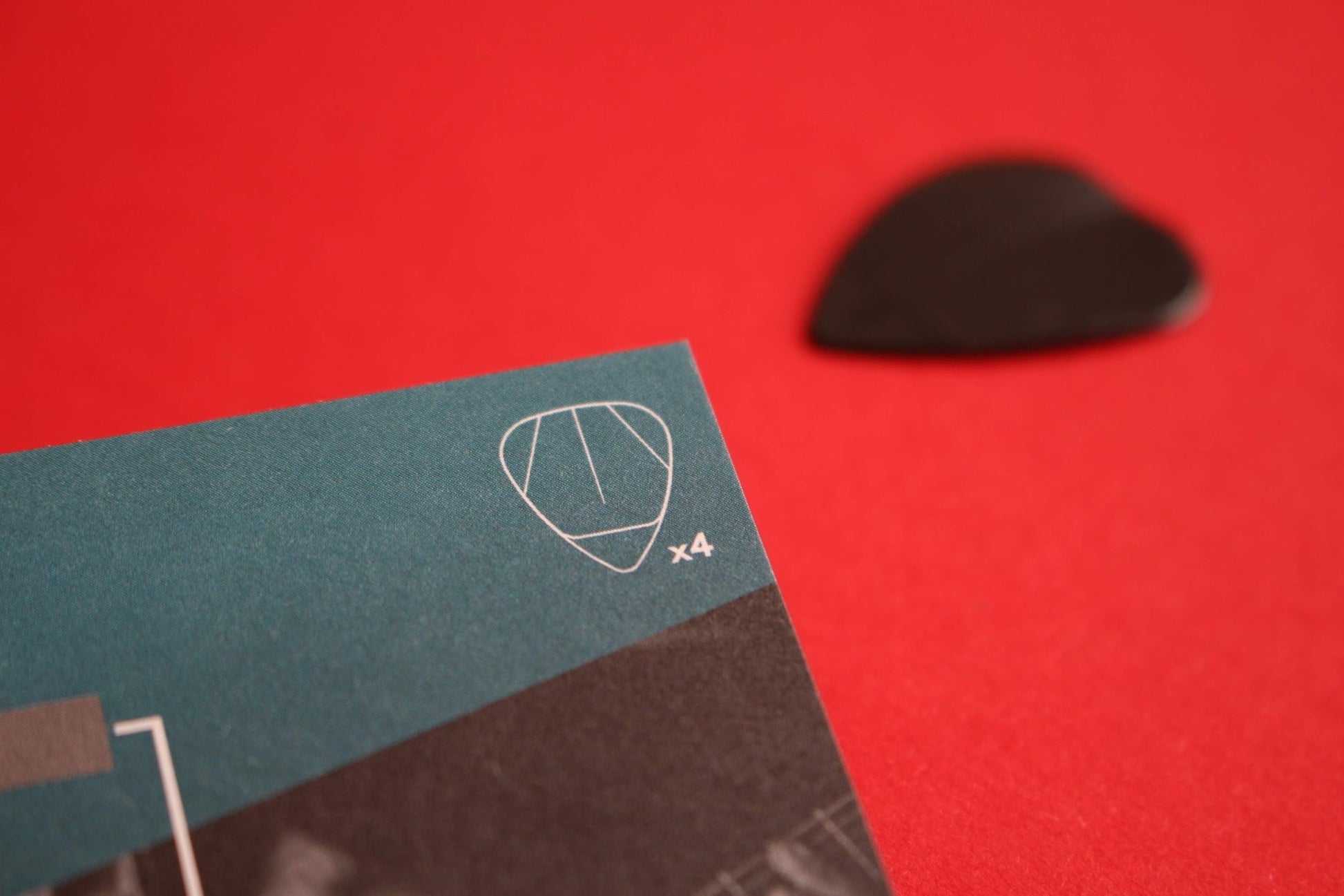 ROMBO Origami Guitar Pick Set (4 guitar picks)