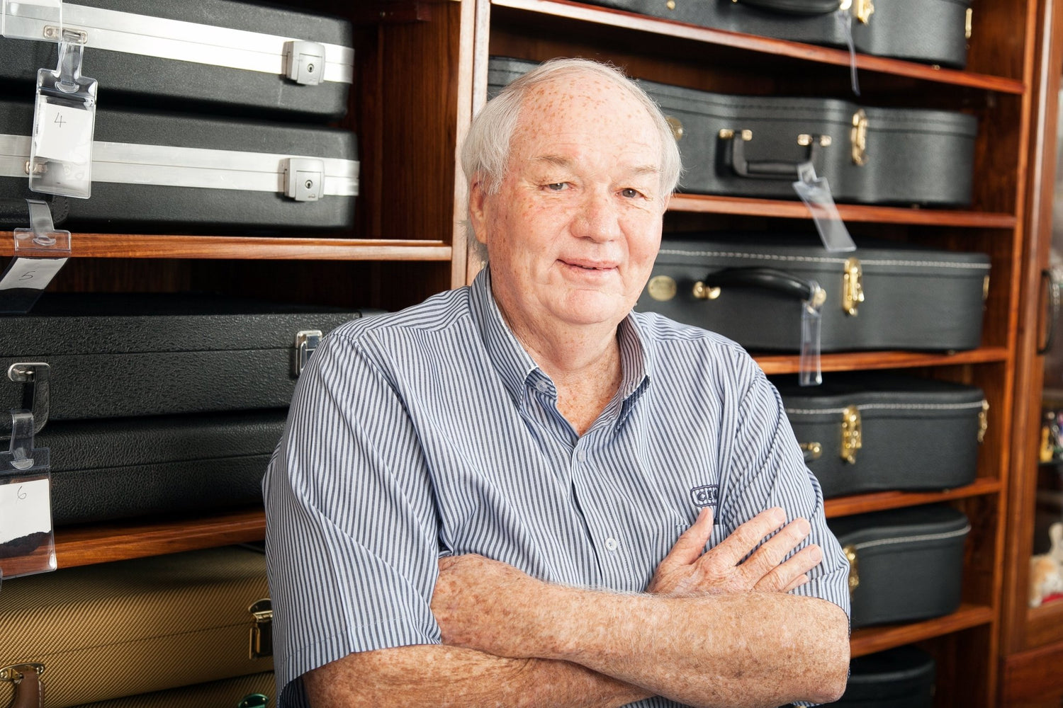 Gordon's Vault - High end and vintage guitars | Fouche Guitars