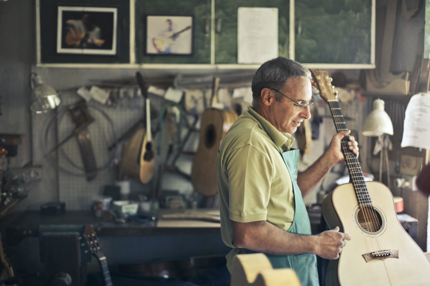 Services and Repairs | Fouche Guitars
